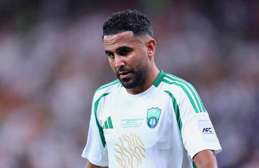 رياض محرز يضع نفسه على “عرش آسيا” بعد إسقاط الهلال