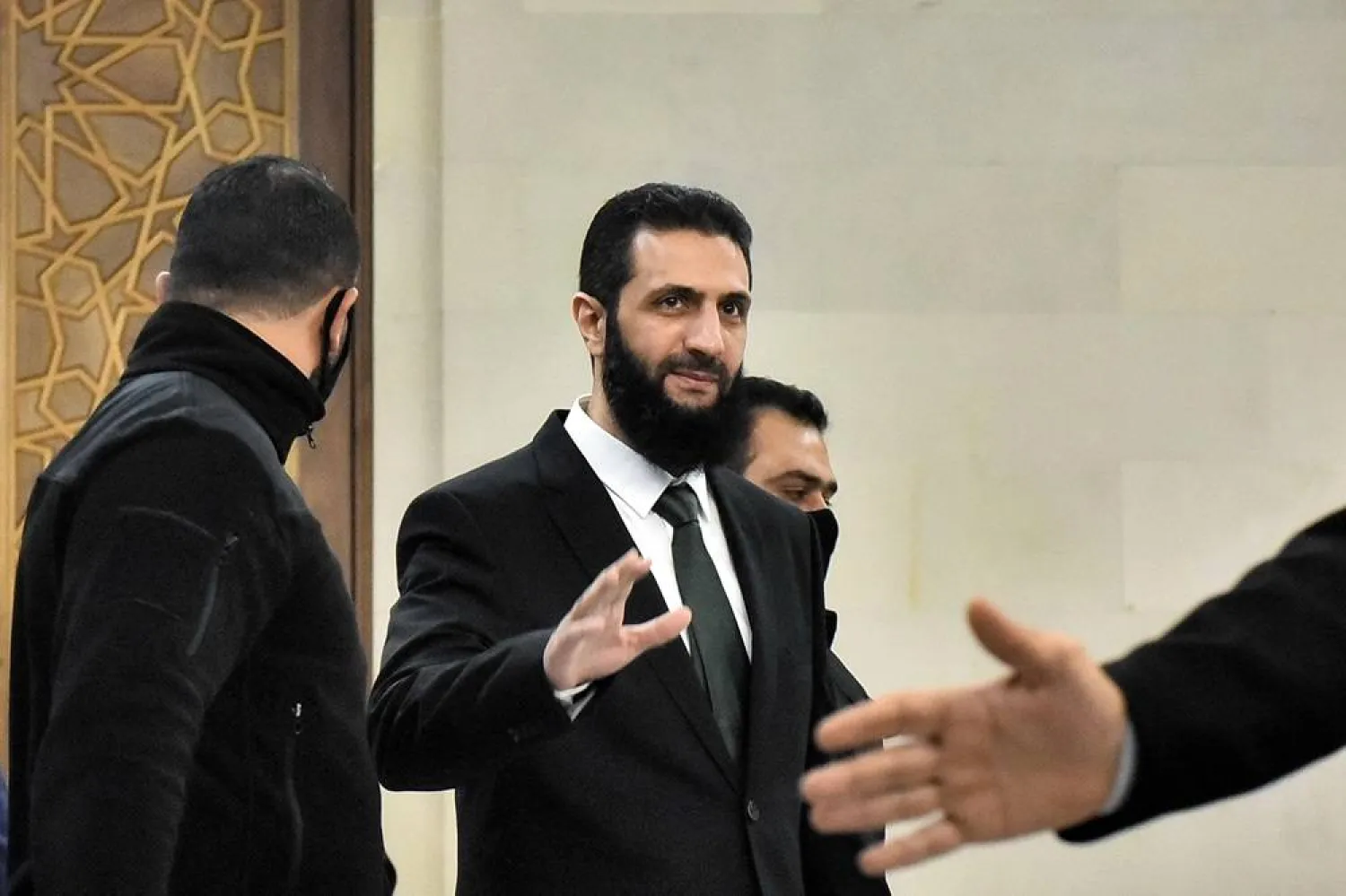 Lebanon Hopes for Neighborly Relations in First Message to New Syria Government