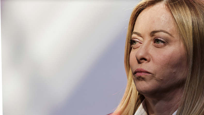 Giorgia Meloni écarte l’envoi de troupes en Ukraine et appelle l’Europe à se coordonner avec Washington